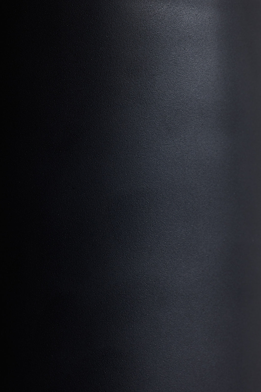 Carbon color swatch De La Tierra