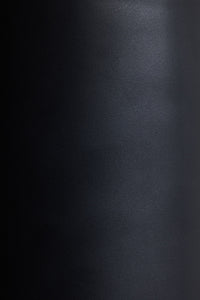 Carbon color swatch De La Tierra